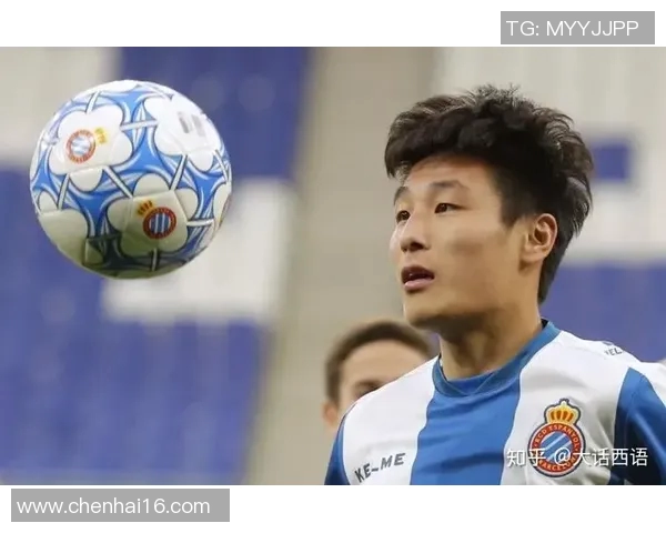 足球明星吴磊的爷爷如何影响了他的足球梦想与人生道路 足球明星吴磊的爷爷如何影响了他的足球梦想与人生道路