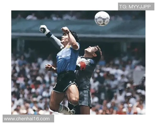 足球明星的私人生活揭秘:他们如何在繁忙日程中寻找放松与乐趣 足球明星的私人生活揭秘:他们如何在繁忙日程中寻找放松与乐趣