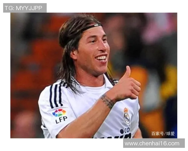 足球明星佩戴运动发带展现个性风采与竞技精神的完美结合